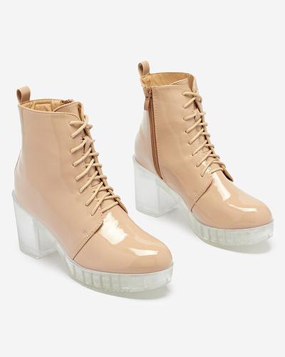 Smėlio spalvos moteriški lakuotos odos bateliai Idika - Avalynė