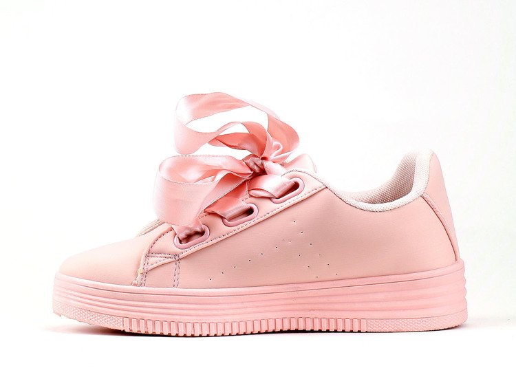 Różowe, sportowe buty - Obuwie