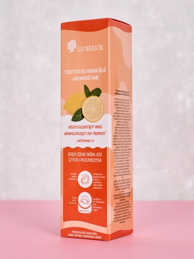 Luxelux valomasis drėkinamasis veido putos su vitaminu C 150 ml