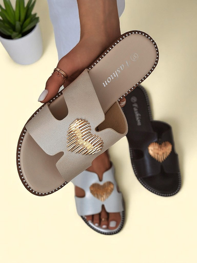 Royalfashion Women's Flat Sole Heart Chic Slides