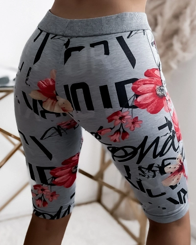 Pilki ir raudoni 3/4 ilgio moteriški šortai su PLUS SIZE raštu - Drabužiai