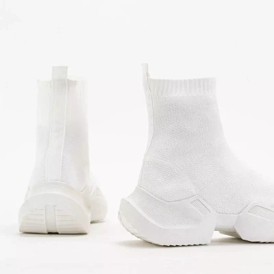 OUTLET Белые женские высокие кроссовки Gohi - Обувь