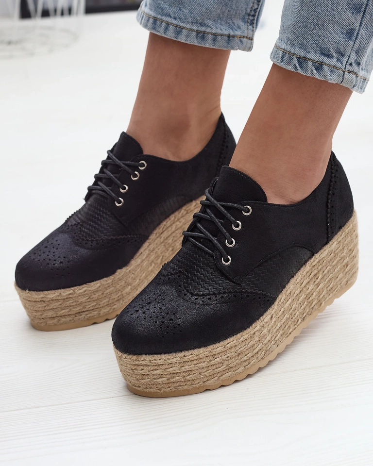 Черные женские полусапожки на платформе Jacais- Footwear