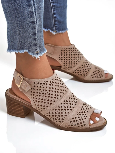 Royalfashion Женские сандалии на низком каблуке ажурные Elira