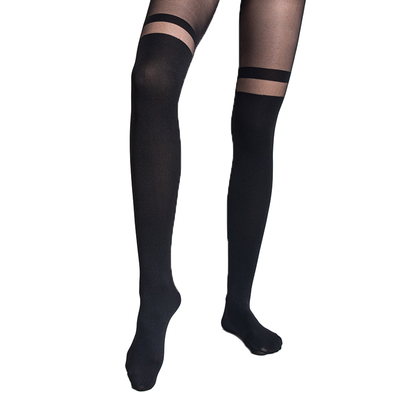 Черные женские колготки в виде чулок