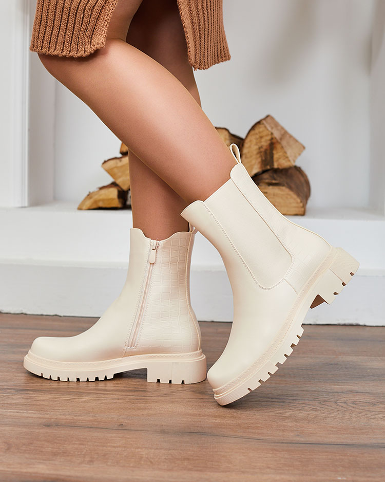 Royalfashion Женские сапоги черного цвета Opialla