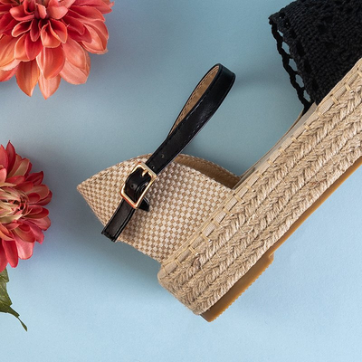 Черные босоножки на платформе Ritisa