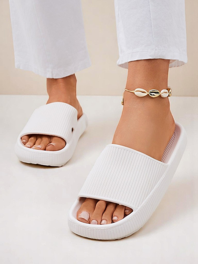 Royalfashion moteriškos guminės šlepetės Bree