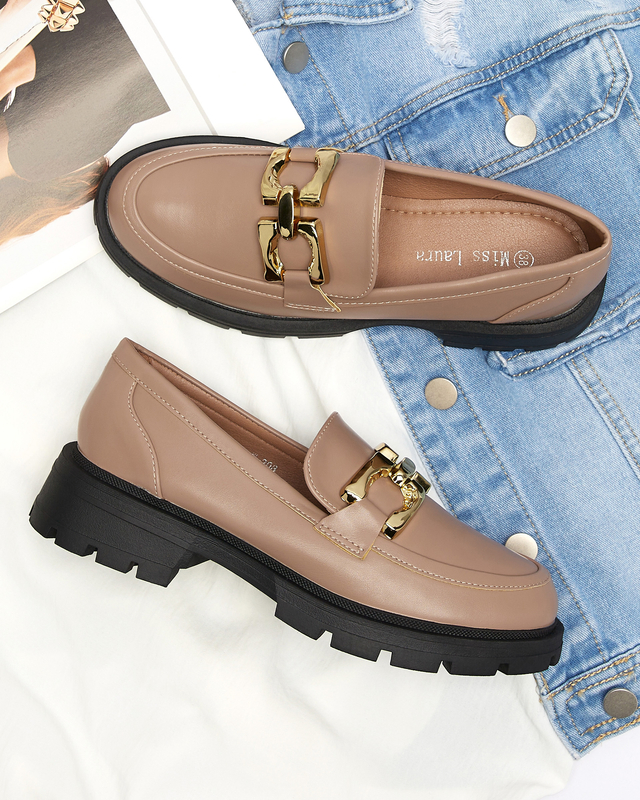 Šviesiai rudi moteriški mokasinai su ornamentu ant nosies Arver- Avalynė