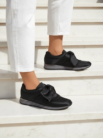 Royalfashion Damskie Sneakery z Kokardą Socca