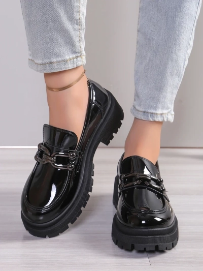 Royalfashion Женские лаковые лоферы Arieda