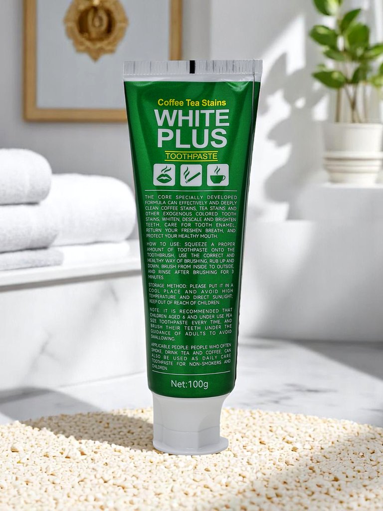 Balinanti ir dėmes šalinanti dantų pasta