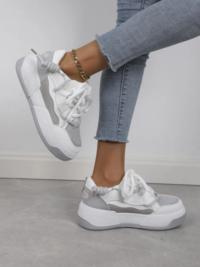 Royalfashion Женские спортивные кроссовки Moodnes
