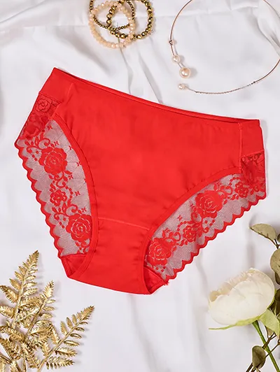 Royalfashion moterų kelnaitės trumpikių stiliumi