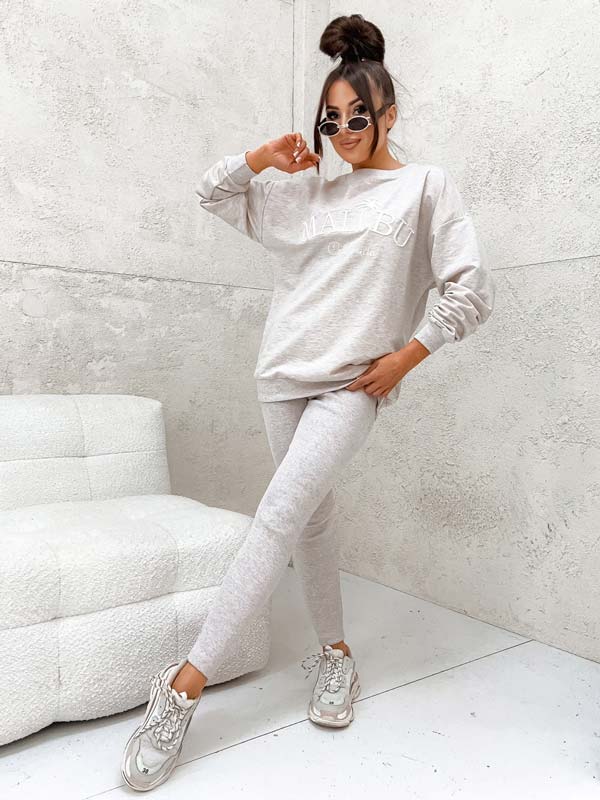 Royalfashion Женский комплект с леггинсами