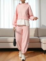 Светло-розовый