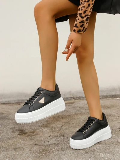 Спортивные кроссовки на платформе Royalfashion для женщин с принтом Alcape