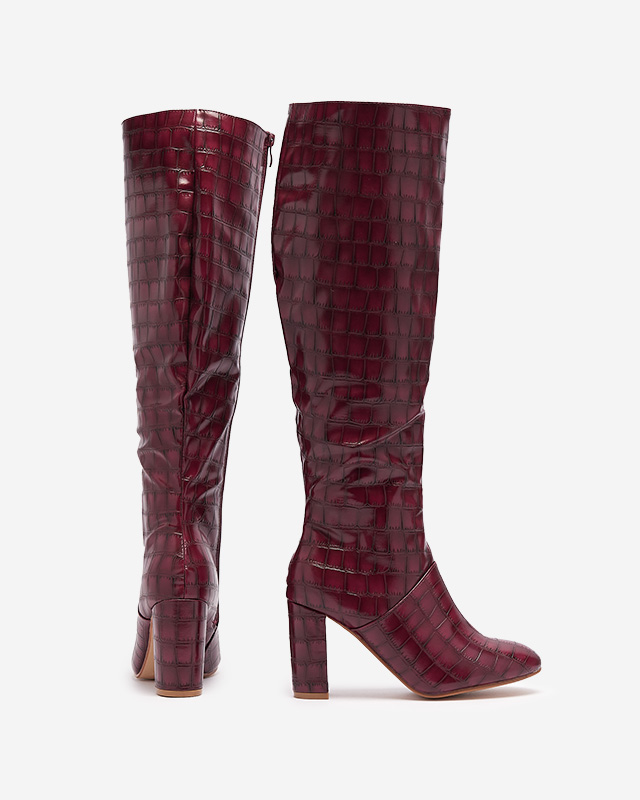 Moteriški bordo spalvos bateliai su įspaudais Mastiu- Avalynė