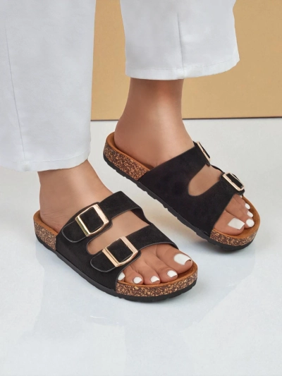 Damskie klapki Letitia czarne, zamszowe, płaski obcas, włoski design