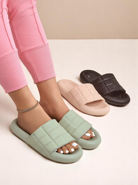 Royalfashion Damskie klapki na płaskiej podeszwie Quilt Walk