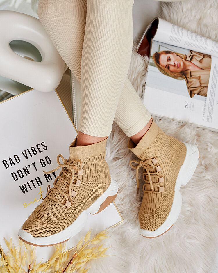 Royalfashion Женские высокие спортивные туфли-слипы Vetkirra