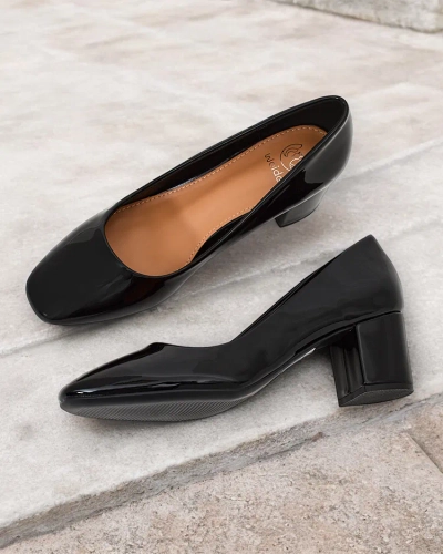 Женские туфли с низким каблуком Royalfashion Penoi