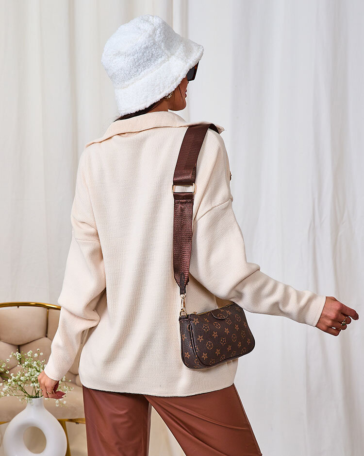 Royalfashion Tamsiai rudas moteriškas megztinis su neužsegamu golfu