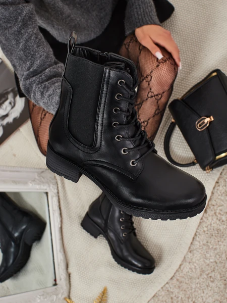 Eko odos aulinukai su raišteliais moterims Orlastea