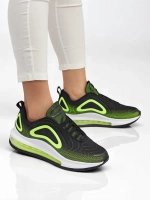 тёмно-зелёный