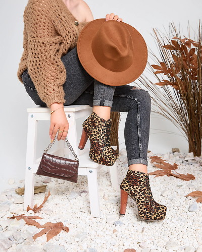 Royalfashion Бежевые женские ботинки на высокой шпильке с леопардовым принтом Seficone
