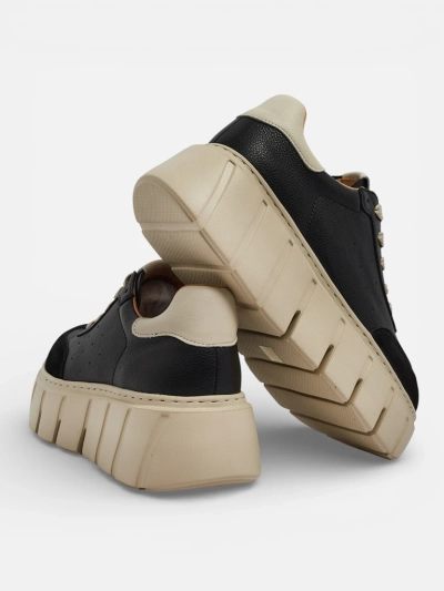 Sportiniai moteriški sportbačiai iš natūralios odos Taures