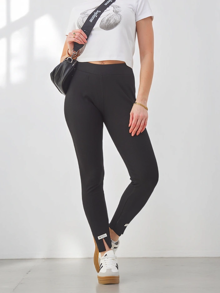 Royalfashion Moteriškos šonkaulės medvilnės leggingai