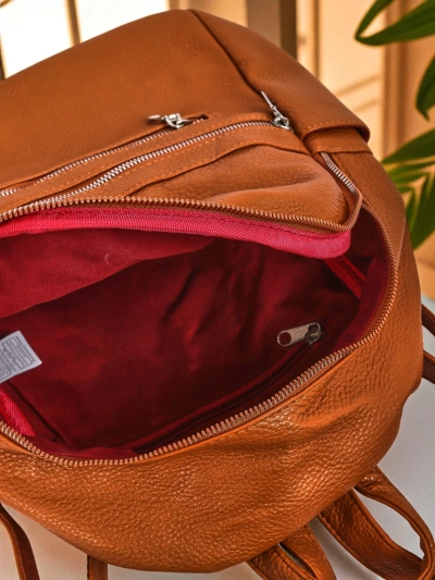 Женский рюкзак Callista Królewska Moda из экокожи коричневый A4 на молнии
