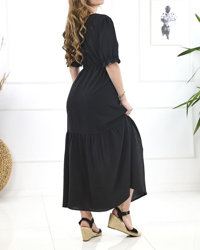 Juoda moteriška maksi suknelė su raišteliu juosmenyje - Apranga