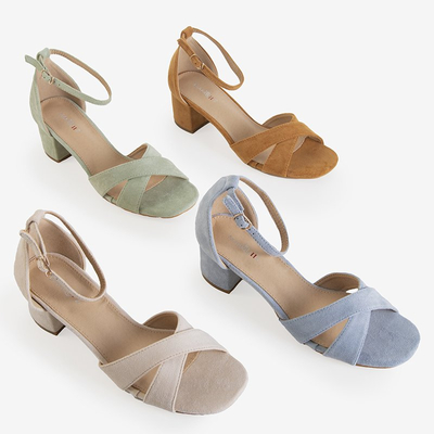 Бежевые женские босоножки на каблуке Bune