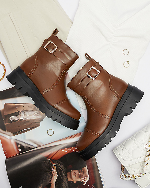 Коричневые женские сапоги с пряжкой Utilas - Обувь