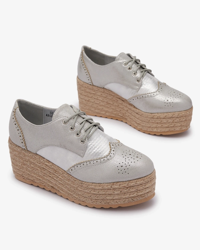 Женские серебристые полусапожки на платформе Jacais- Footwear