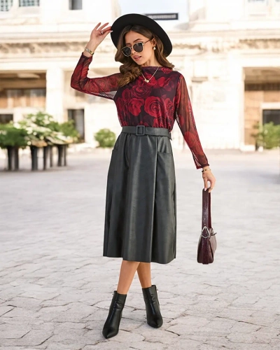 Karališka moteriška palaidinė su raštu