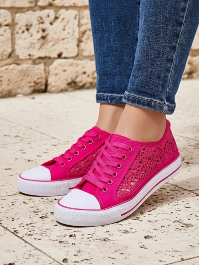 Moteriški sportbačiai „Callista“ fuksijų spalvos – lengvas audinys, plokščias 2,5 cm padas