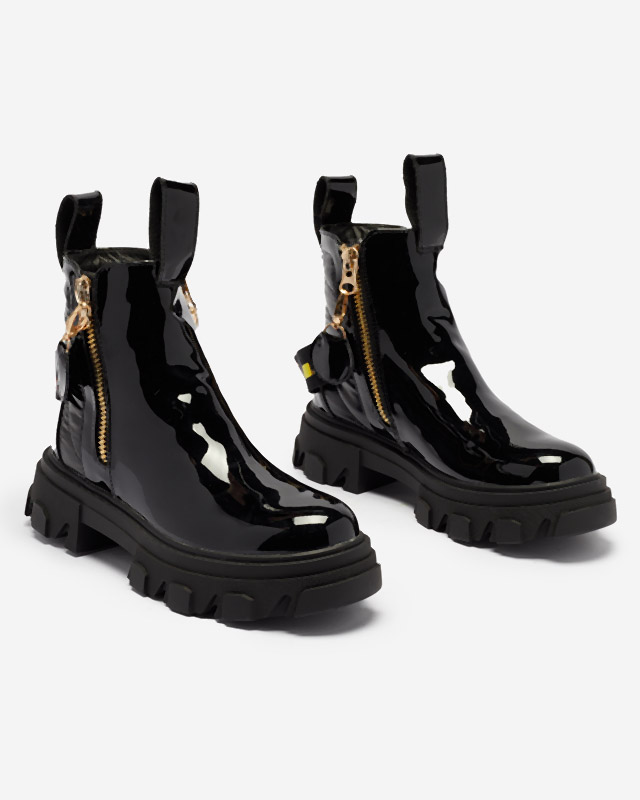 Moteriški juodi lakuoti batai Osallu - Avalynė