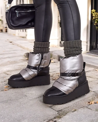 Karališkos mados moteriški sniegliai Figior