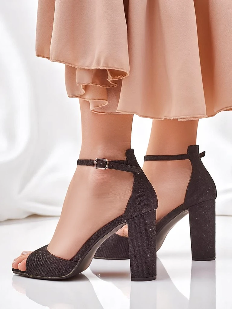 Royalfashion блестящие женские сандалии Rokates