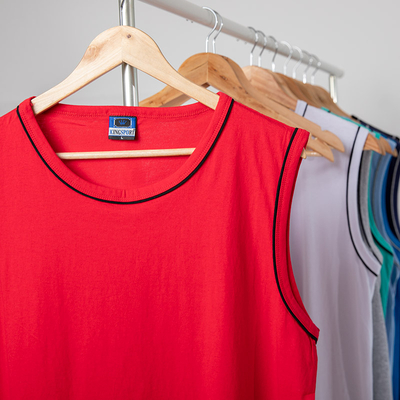 Красная мужская майка