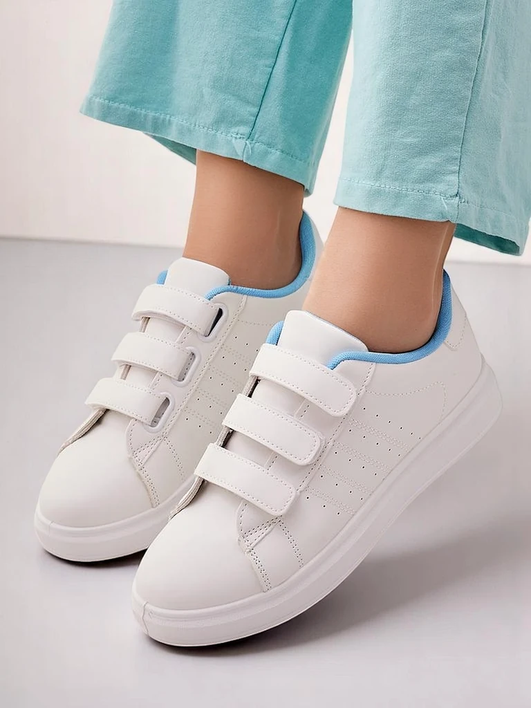 Royalfashion Женские спортивные кроссовки Pertis