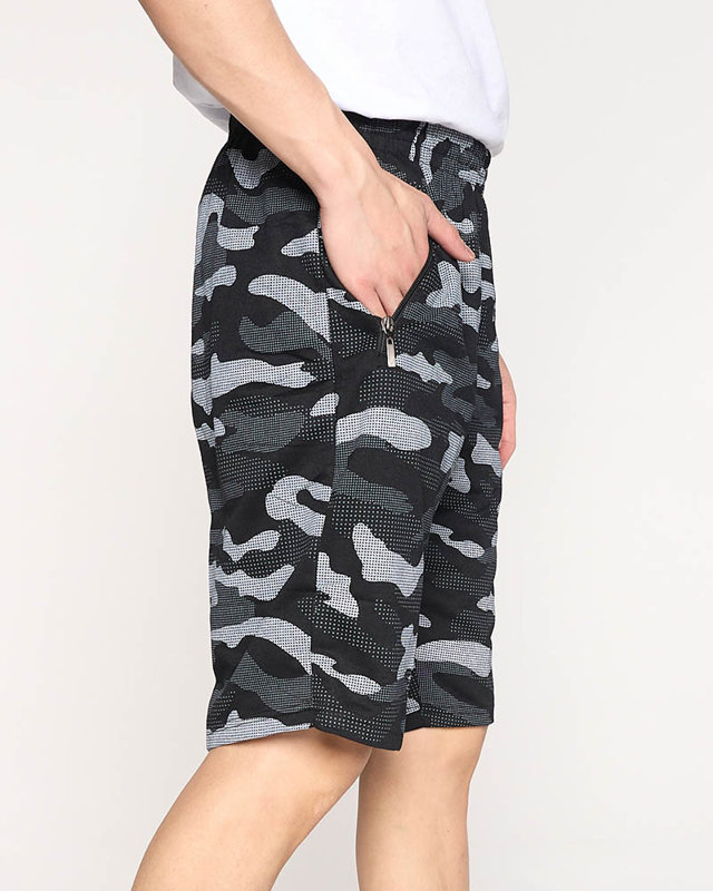 Черные мужские спортивные штаны с камуфляжным рисунком - Одежда