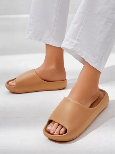 Royalfashion Мужские резиновые шлепанцы Izeld