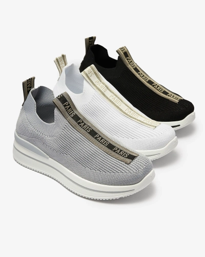 Moteriški sportiniai bateliai su baltais užrašais Cerppa- Footwear