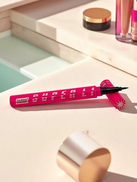 Akių kontūro pieštukas