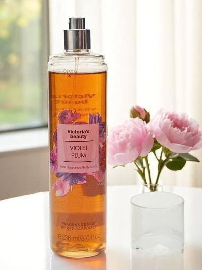 Įkvėptas moterų kūno purškiklis Victoria's Beauty Violet Plum