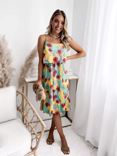 Желтое женское мини-платье с цветочным мотивом - Одежда